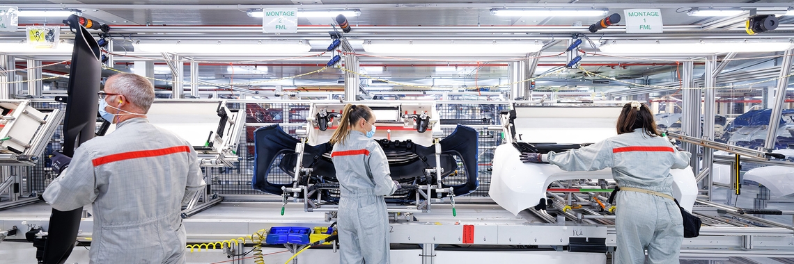 Toyota-fabriek-werken-personen